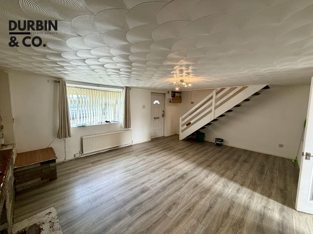 Property photo 3 of 17 Photo 3