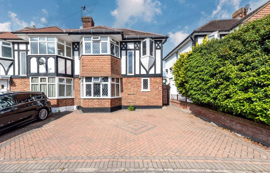 Property photo 1 of 10