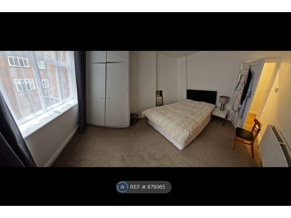 Property photo 3 of 12