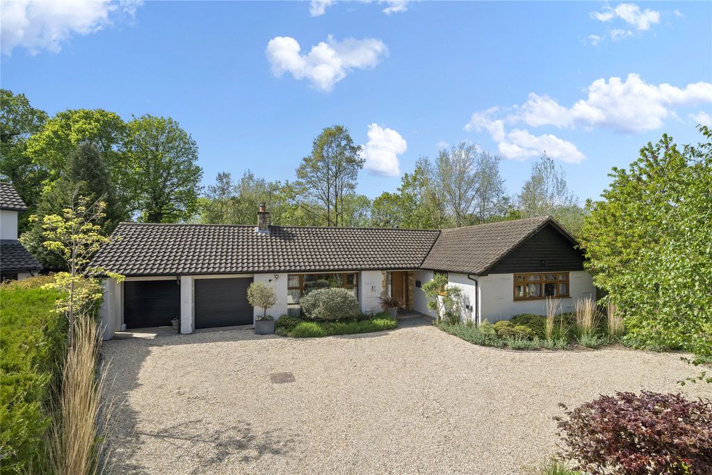 Property photo 1 of 15 Detached Bungalow