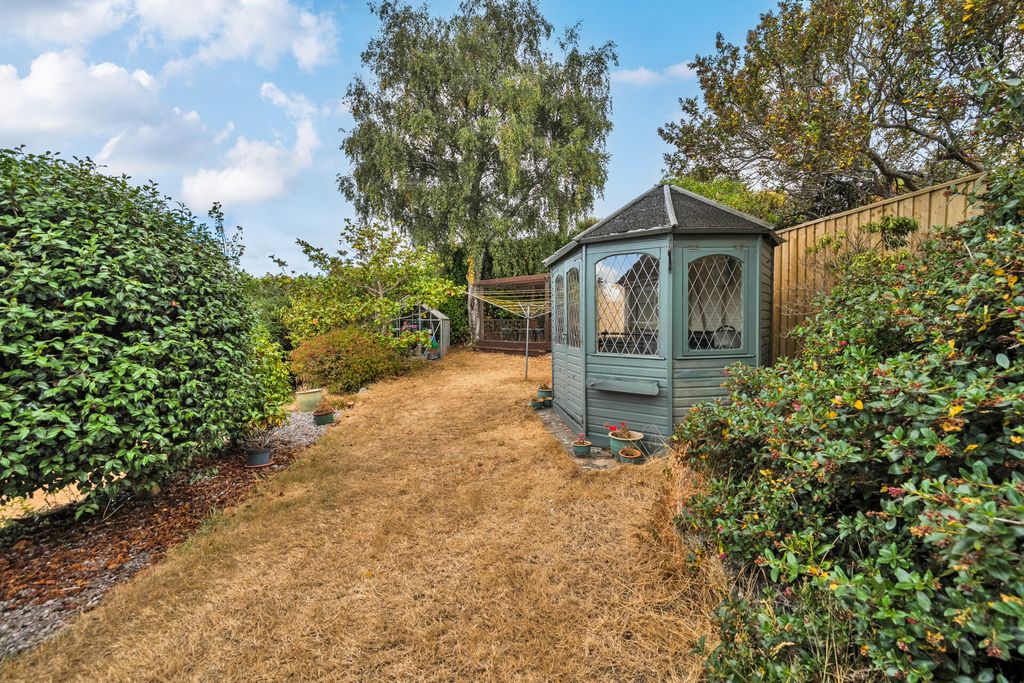 Property photo 2 of 22 2 - 1503452-19-1A00F5...