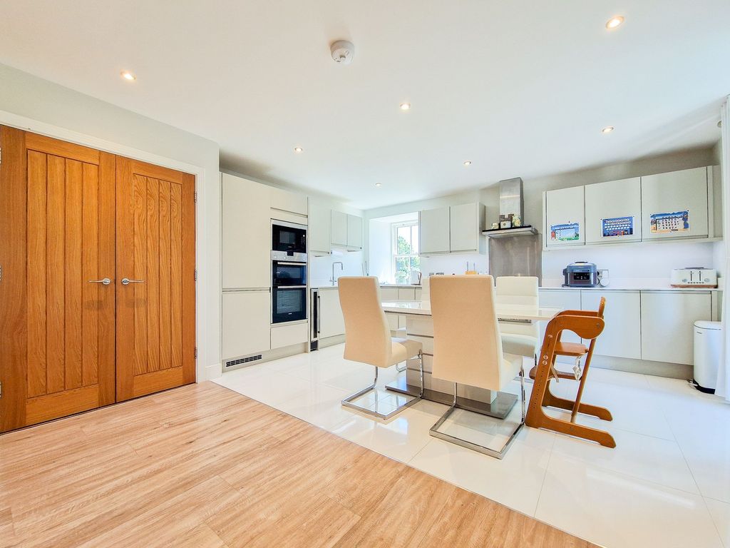 Additional image 9 of 2 bed flat for sale5 Highstead, St Saviour JE2