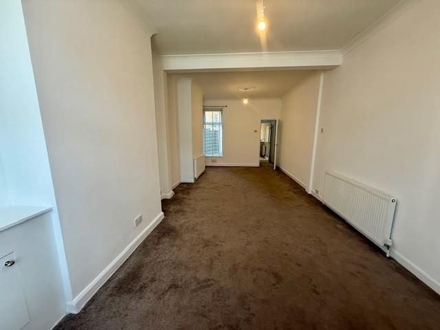 Property photo 3 of 14 3.Jpg