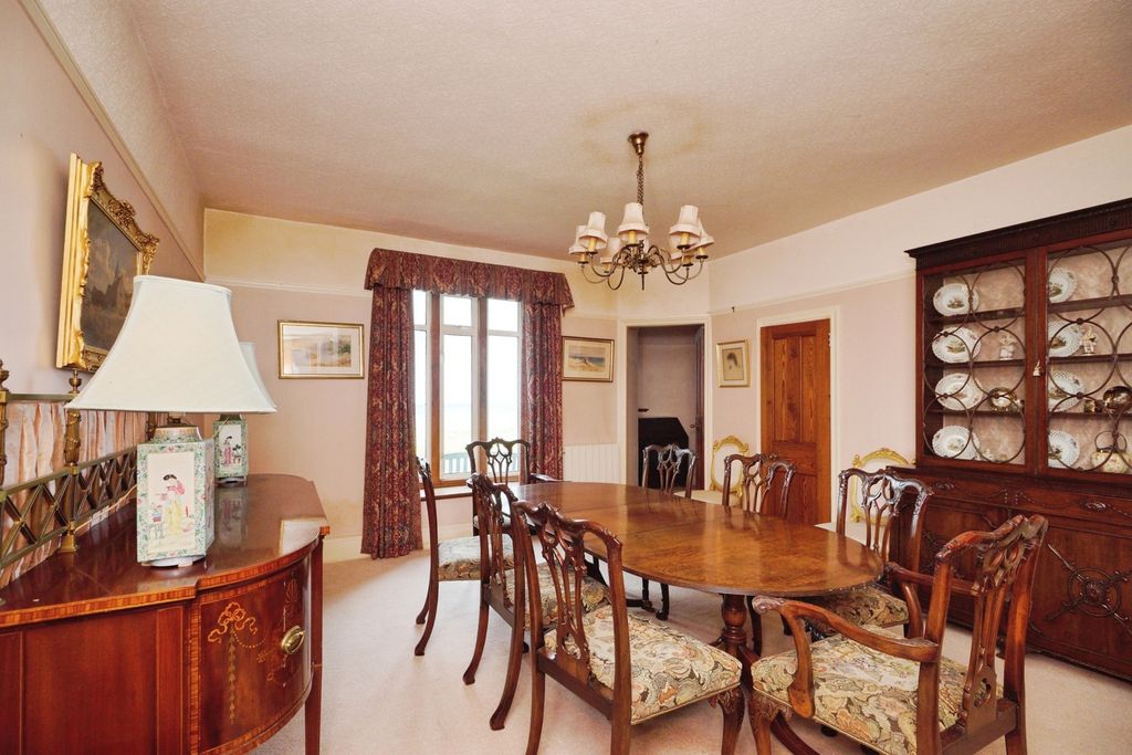 Property photo 3 of 20 Pbox-Img.Jpg