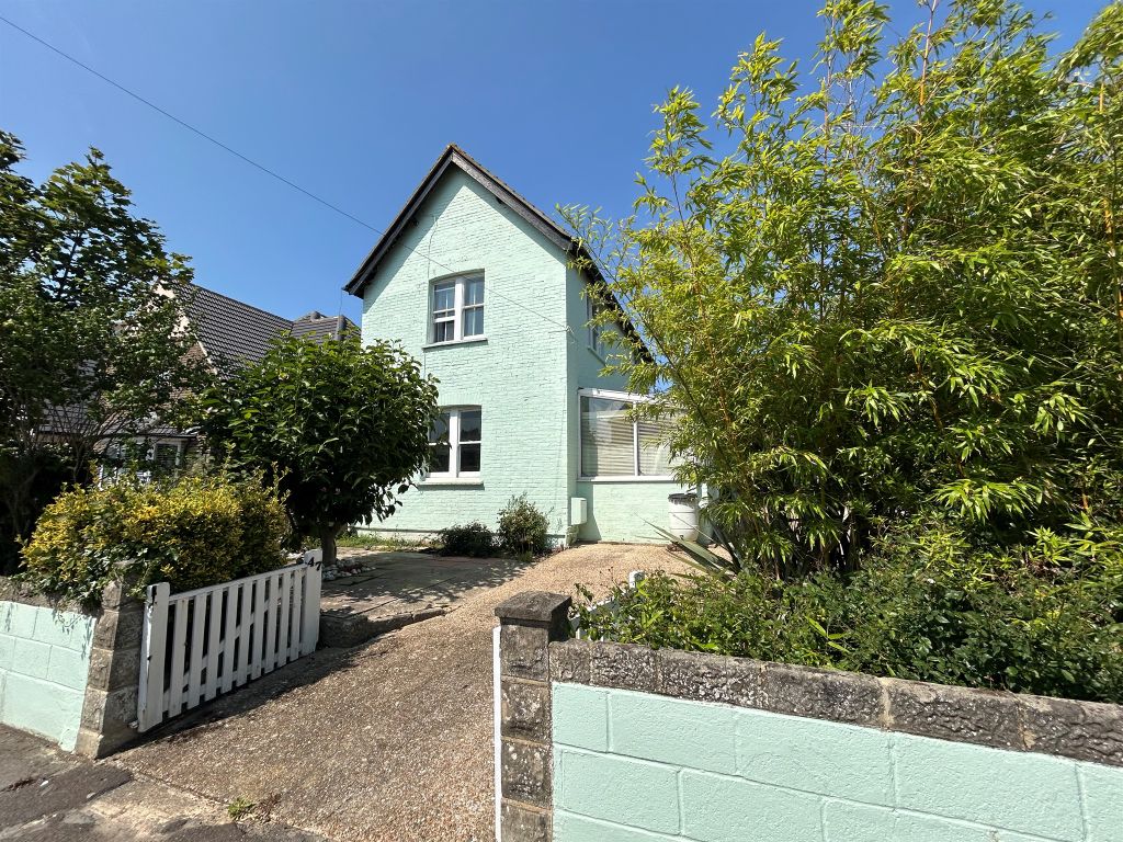 Property photo 1 of 11