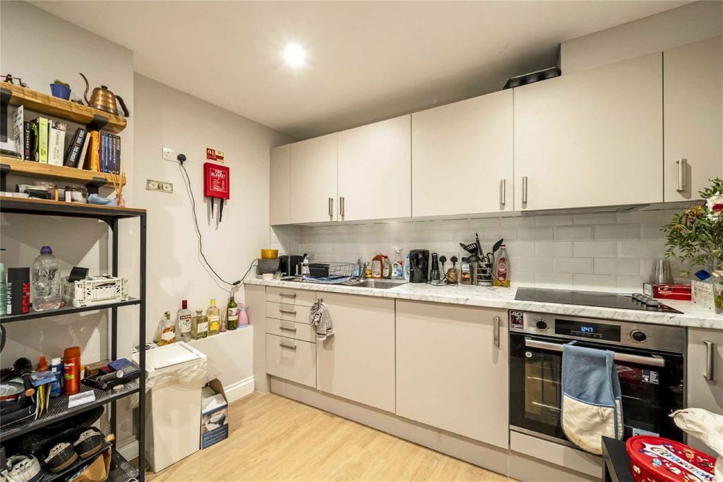 Property photo 2 of 4