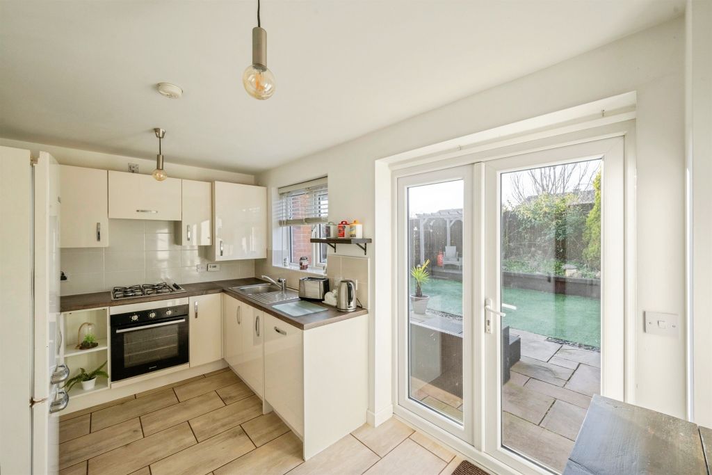 Property photo 3 of 20