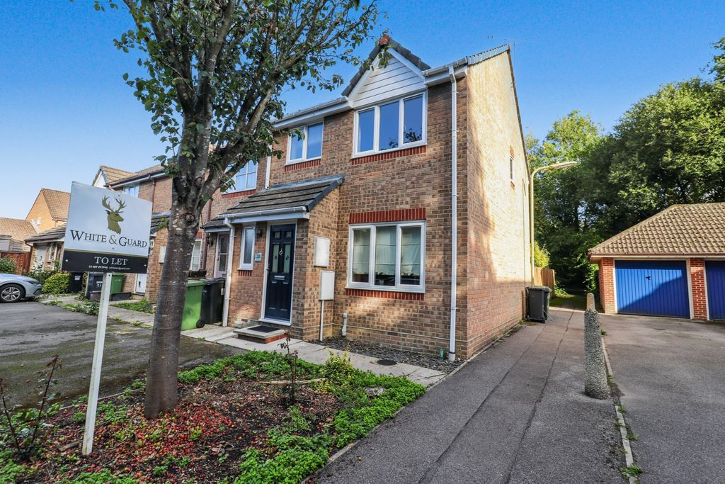 Property photo 1 of 13 Img_9983