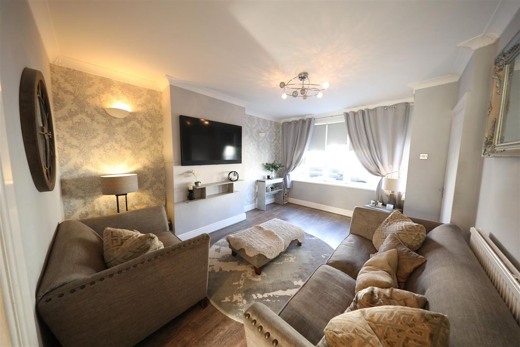 Property photo 2 of 17 0A4A9572.Jpg