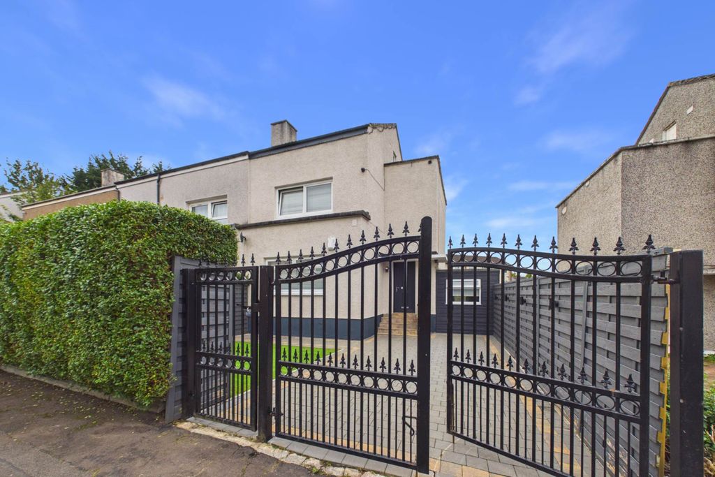 Property photo 1 of 25