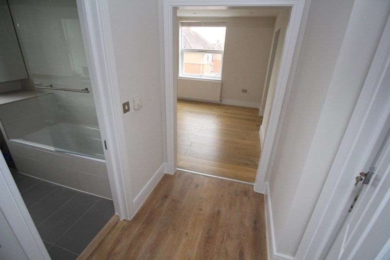 Property photo 3 of 5 Picture No. 4