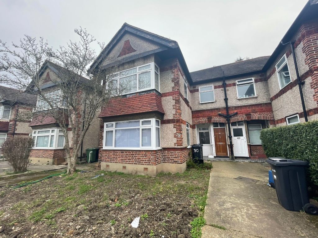 Property photo 1 of 8 1370951