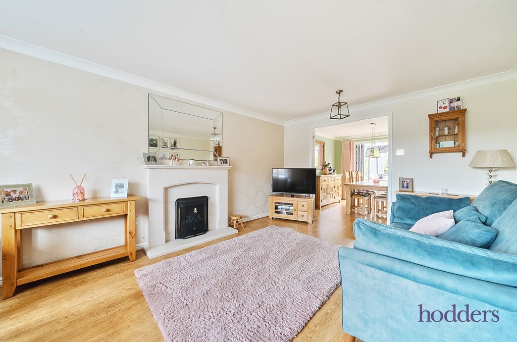 Property photo 2 of 27 88B1d040-05Ef-448...