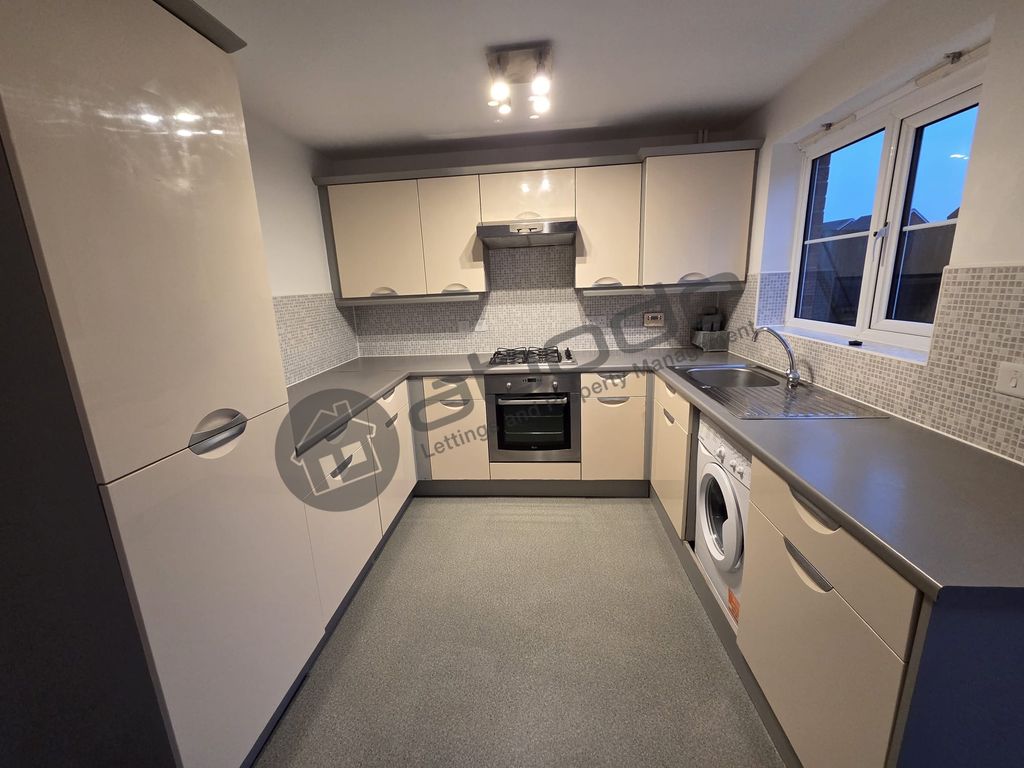 Property photo 3 of 22