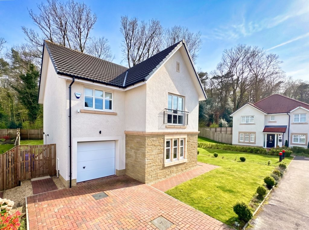 Property photo 1 of 35 Cairnmaith, Erskine Four Bedroom Detached Family H
