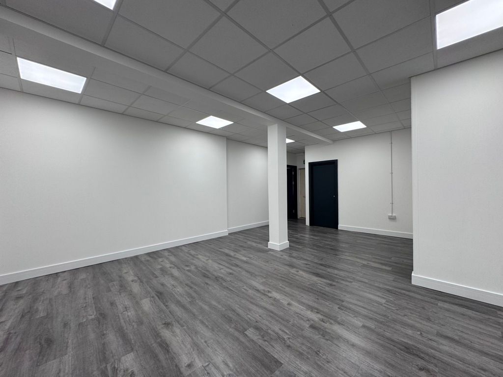 Property photo 3 of 6 Photo 7