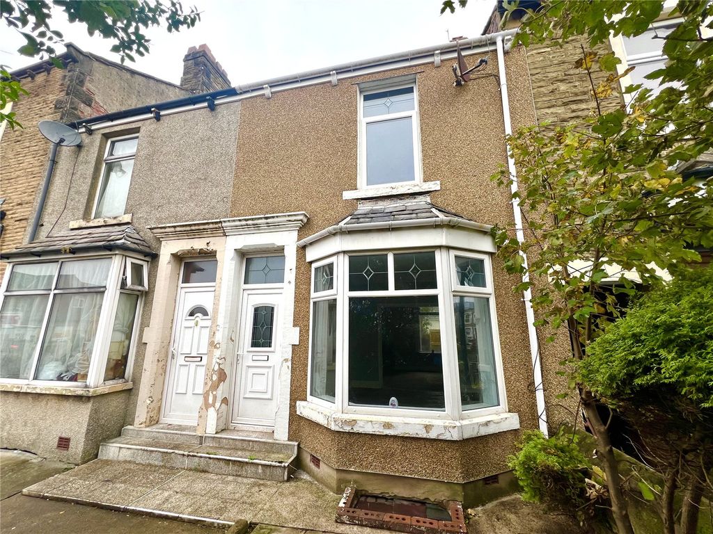 Property photo 1 of 13 Picture No. 12