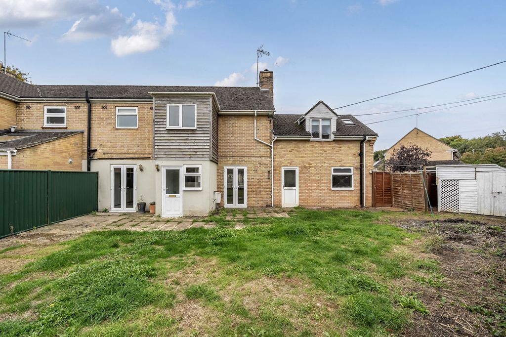 Property photo 2 of 22