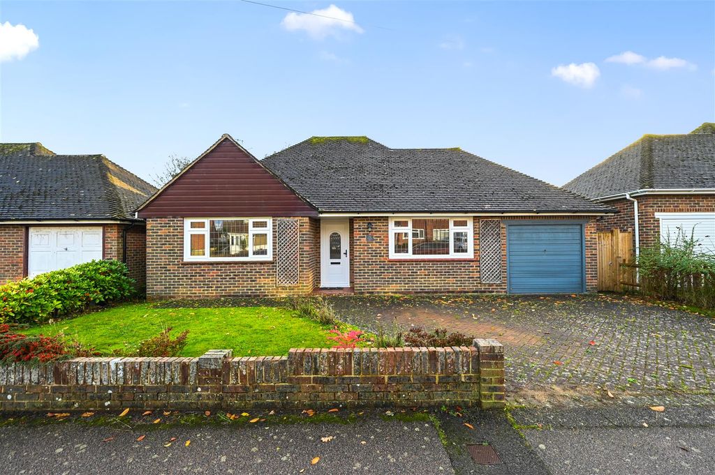 Property photo 1 of 18 74 Pebsham Lane Tn40 (2).Jpg