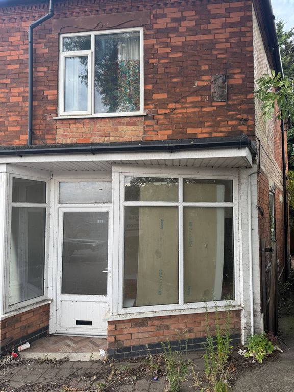 Property photo 1 of 4 Frontage