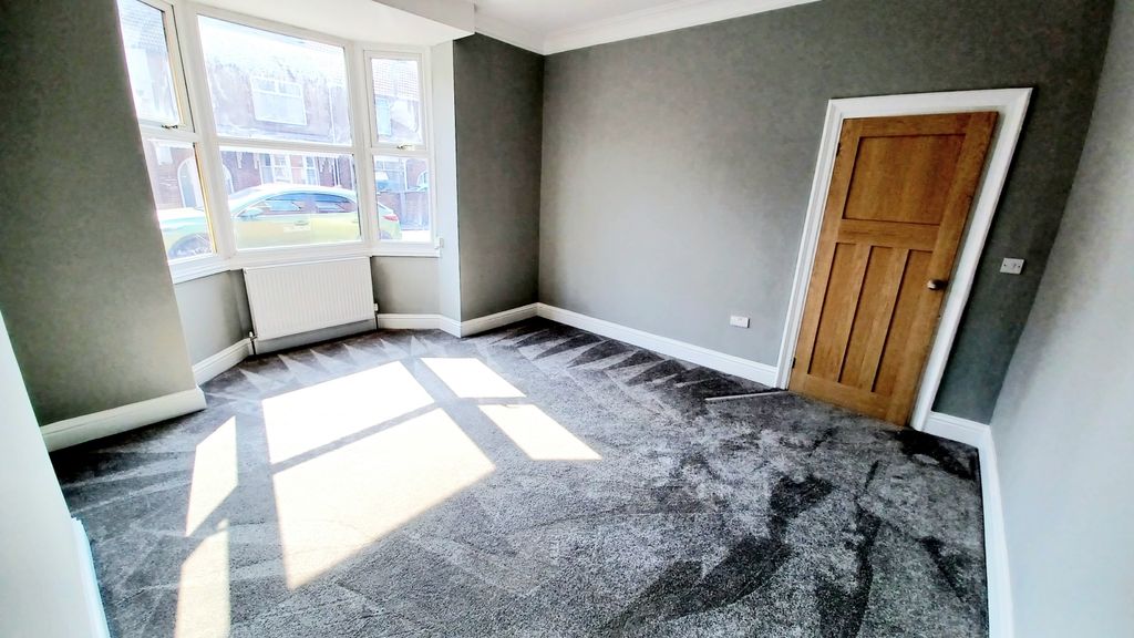 Property photo 3 of 17 20250611_162508