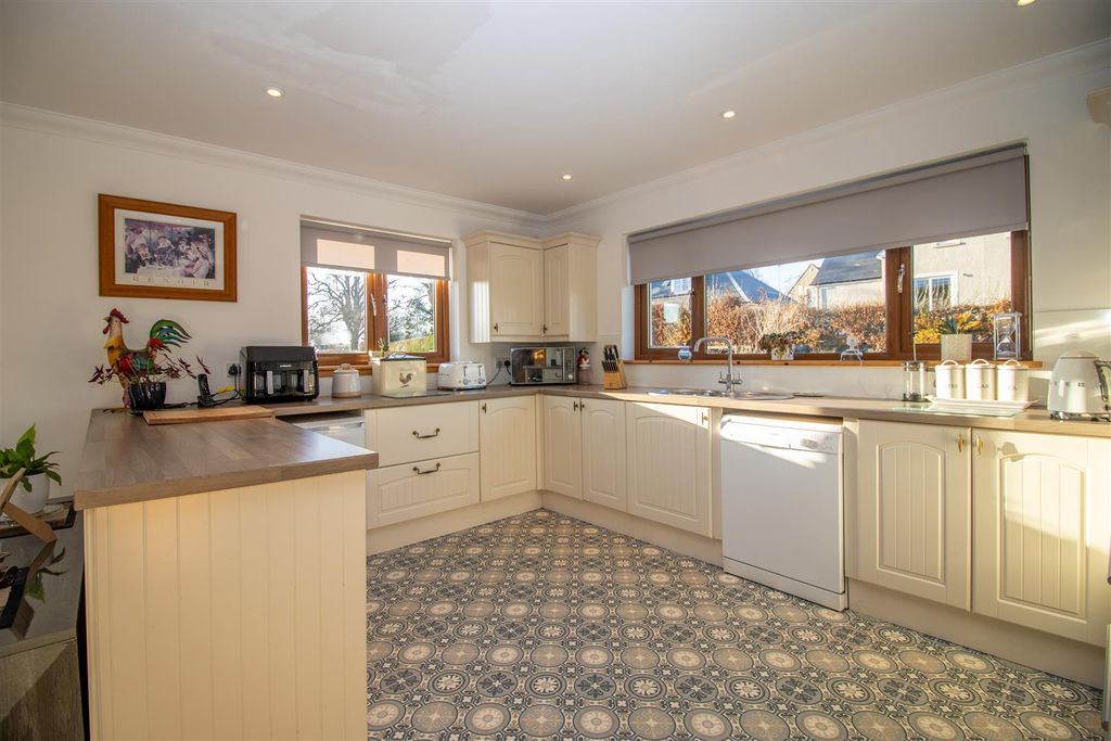 Property photo 3 of 44 Img_6540.Jpg