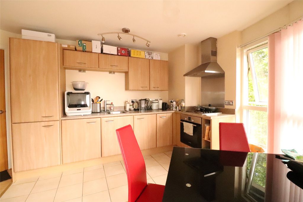Property photo 3 of 11 Picture No. 11
