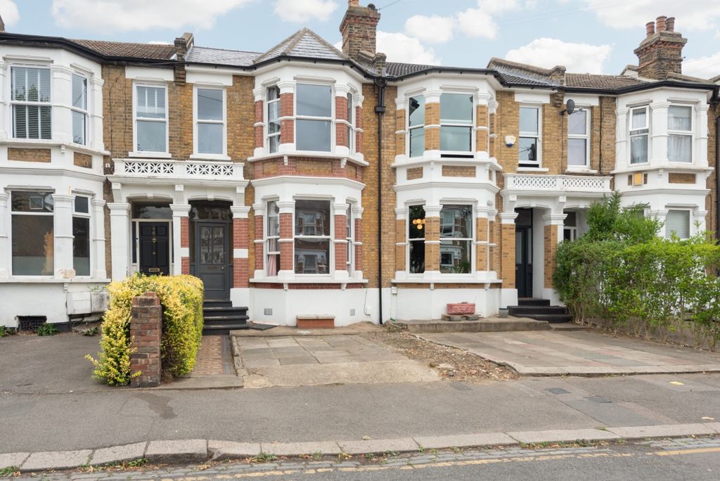 Property photo 1 of 25 4013420