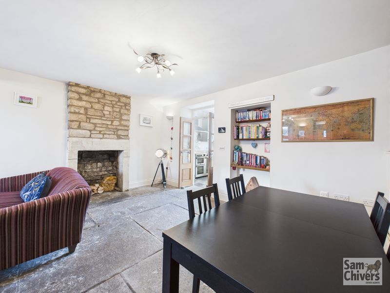 Property photo 3 of 21 Photo 8