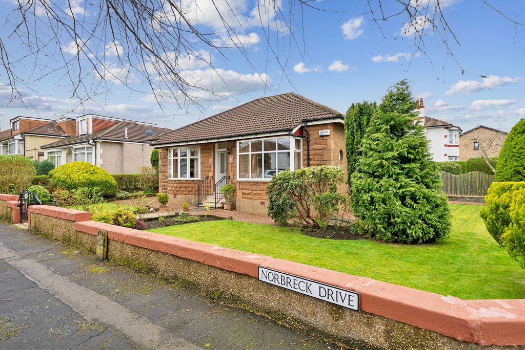 Property photo 1 of 34