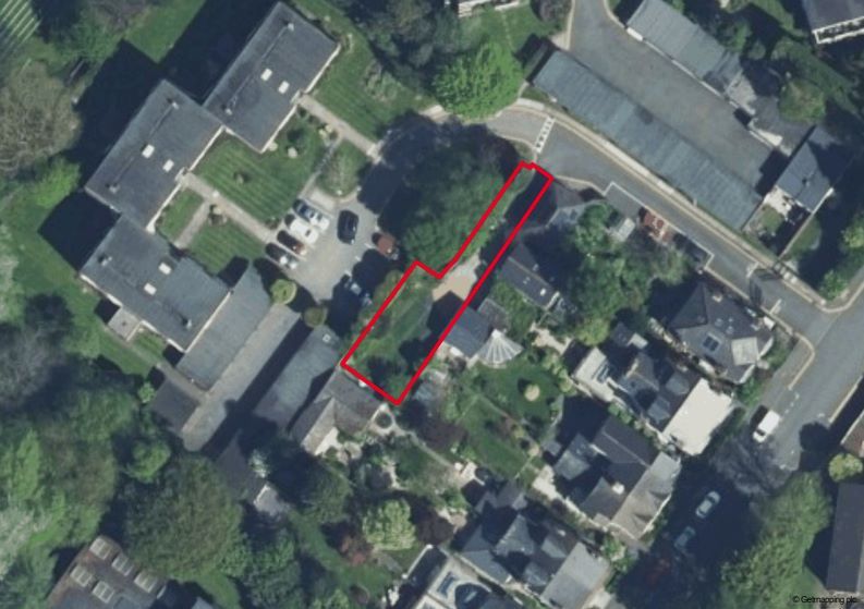 Property photo 1 of 2