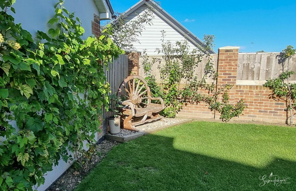 Property photo 3 of 49 Grounds