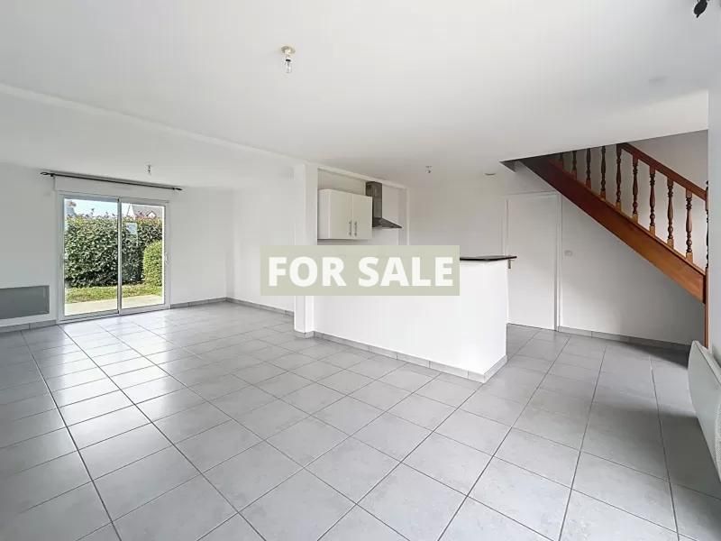 Property photo 3 of 12