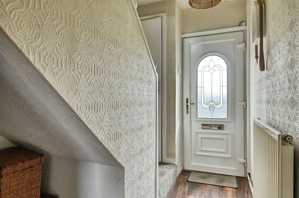 Property photo 3 of 22