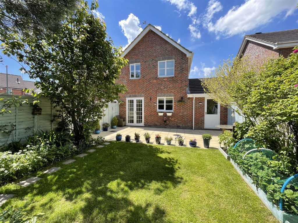 Property photo 1 of 20