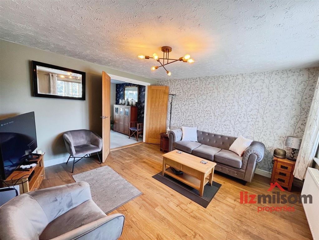 Property photo 2 of 25 1d5Aa61A-Img_0711.Jpg
