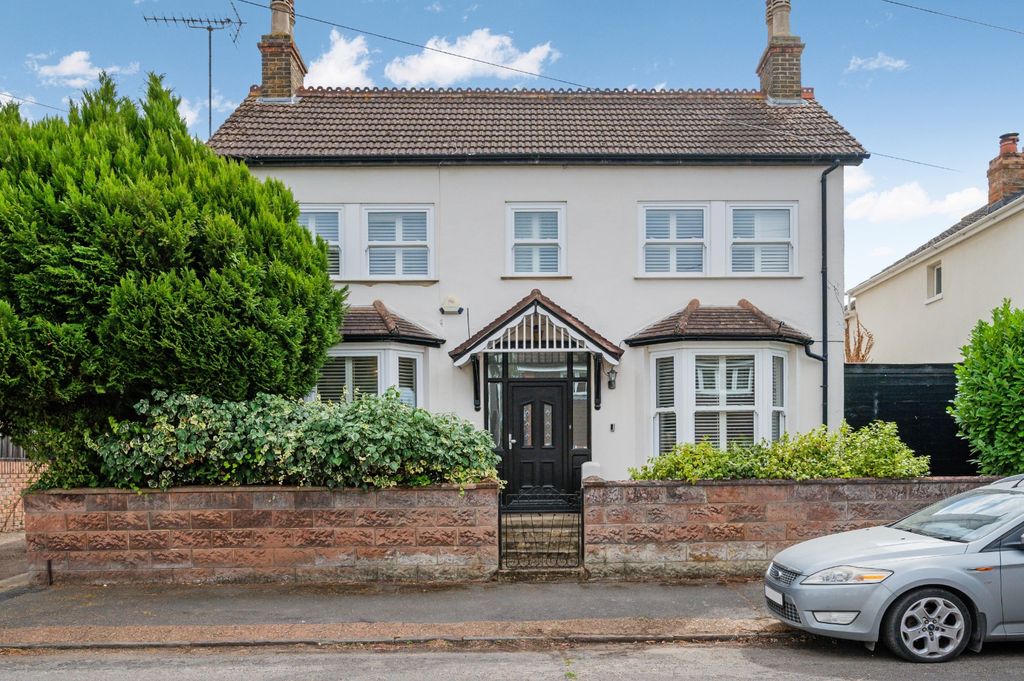 Property photo 1 of 20 4378680