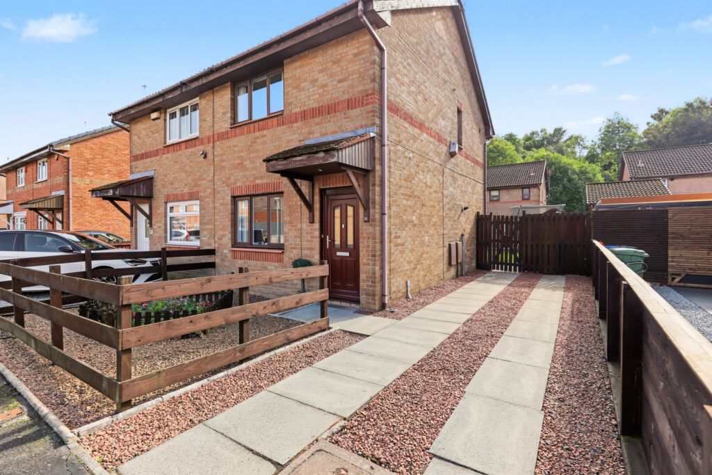 Property photo 1 of 13