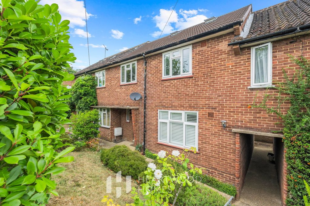 Property photo 3 of 22