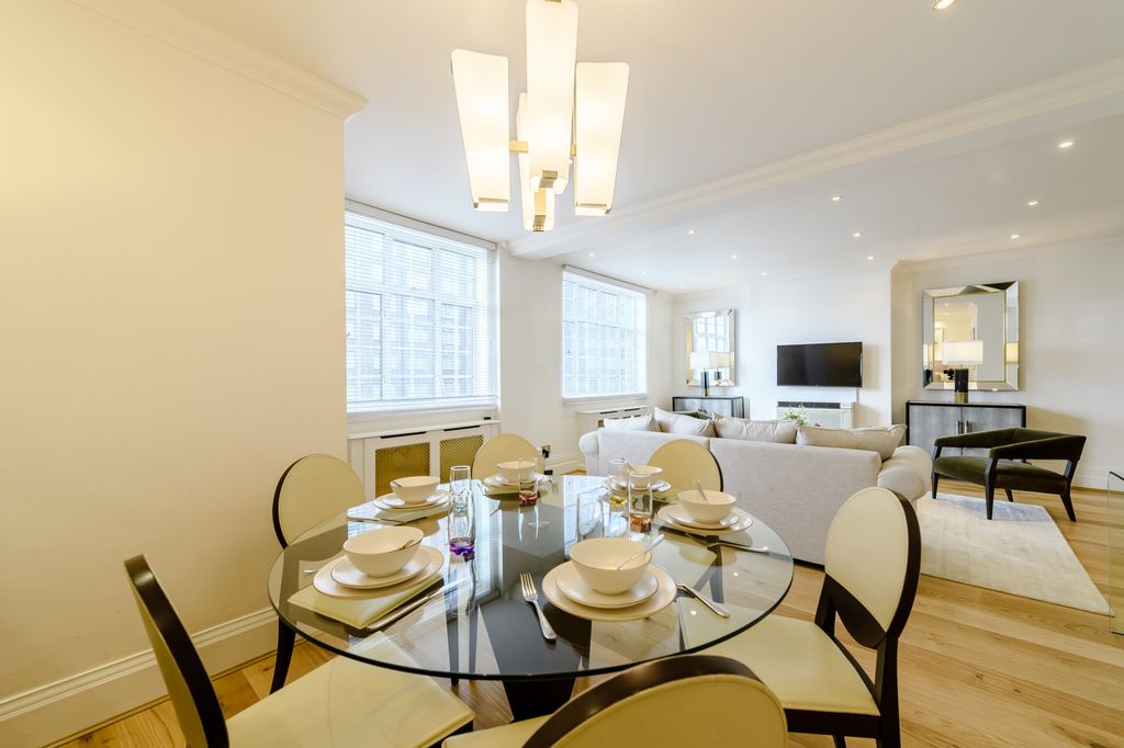 Property photo 2 of 38