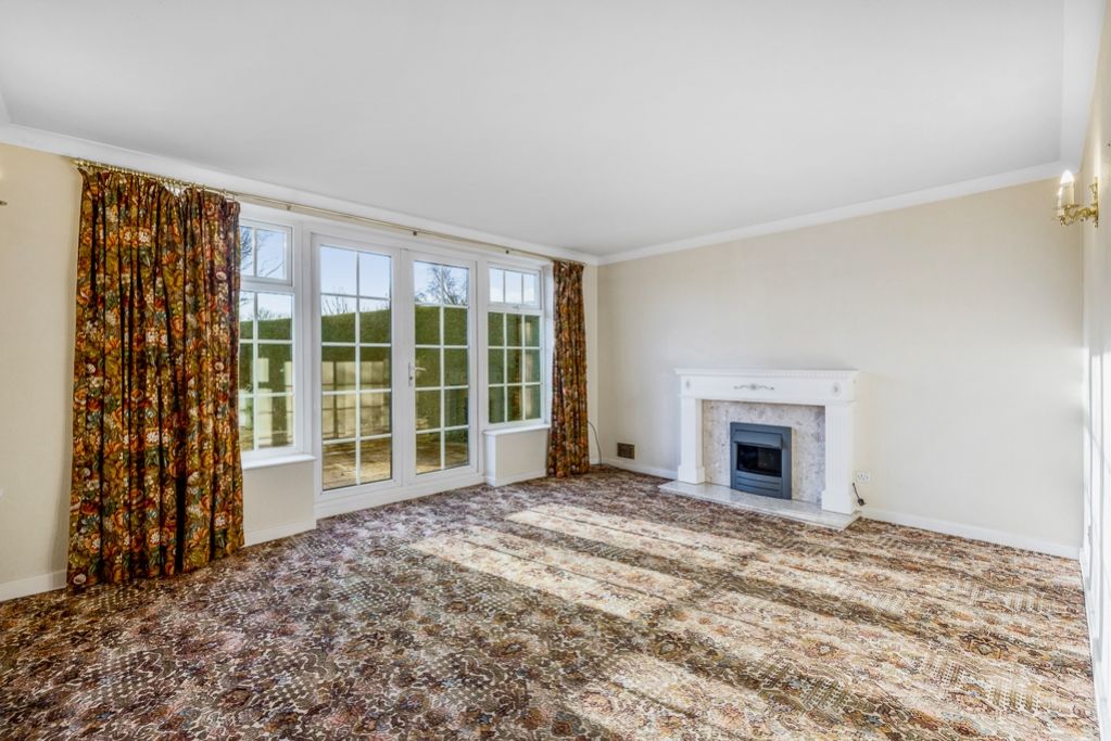 Property photo 2 of 28 4 Grange Court (Spalding)-21