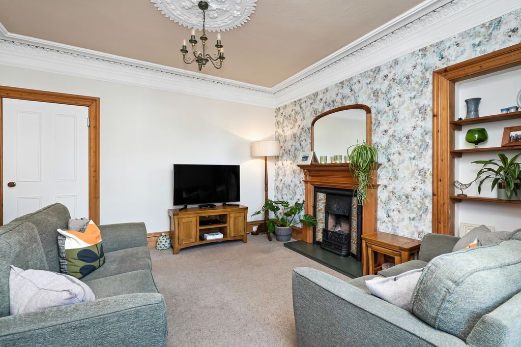 Property photo 3 of 18 Property Image 3