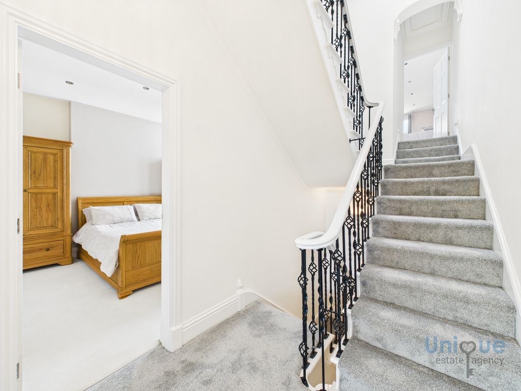 Additional image 11 of 6 bed terraced house for saleAdelaide Street, Fleetwood FY7