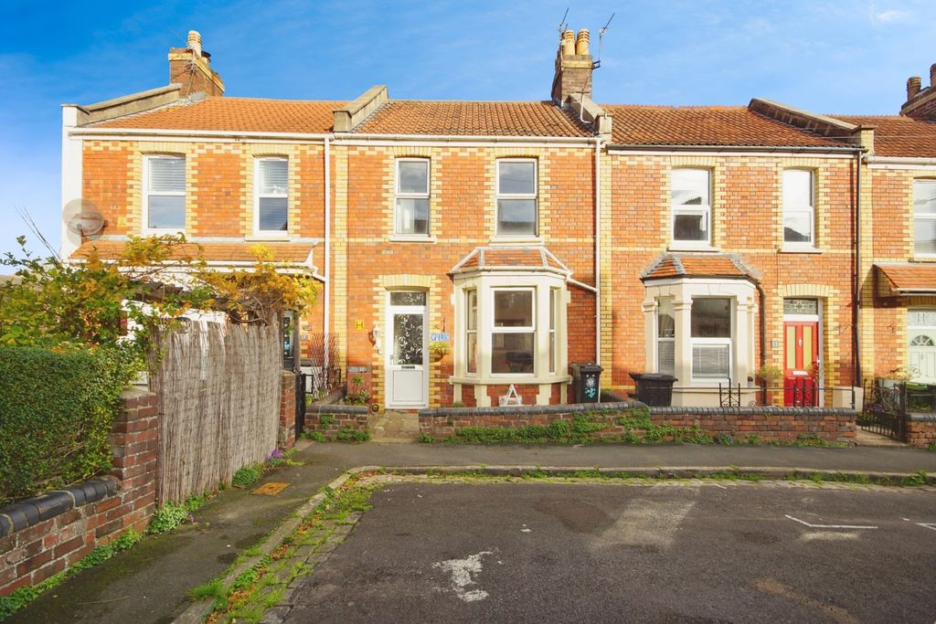 Property photo 1 of 17 Photo