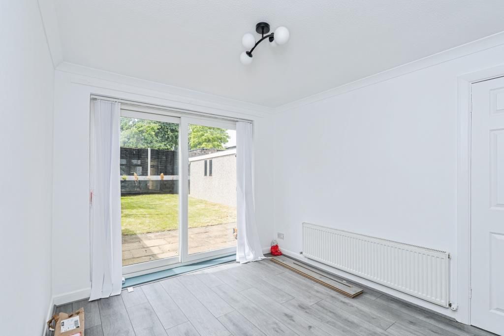 Property photo 3 of 18 Internal View