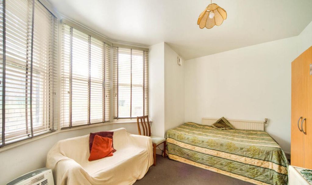 Property photo 3 of 7 Screenshot 2025-10-23 124430.Png