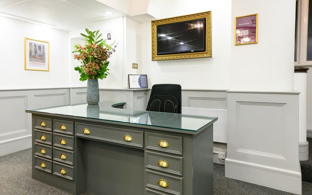 Property photo 3 of 6