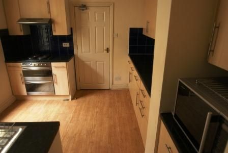 Property photo 2 of 5 44 Cotham Vale 002.J