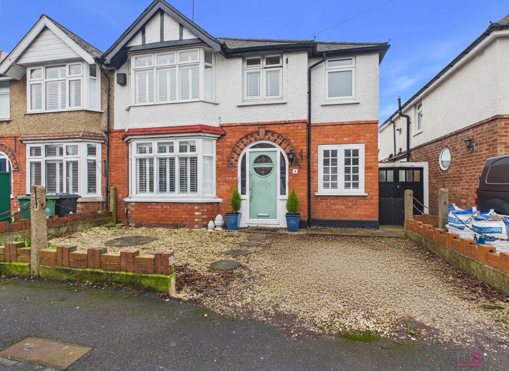 Property photo 1 of 28