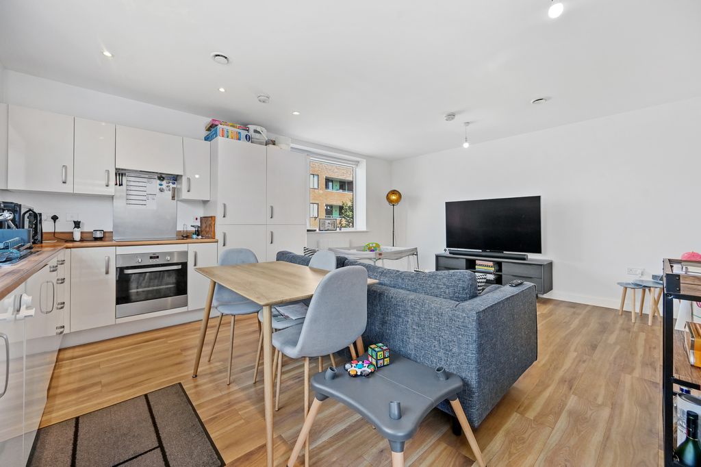 Property photo 2 of 12 12